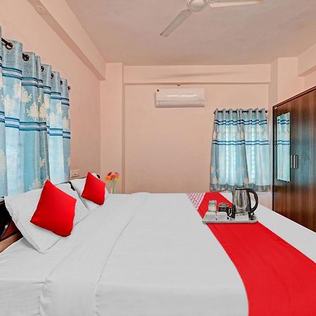 Hotel O Coastal Inn Luxury Service Apartments Kākināda Exteriör bild